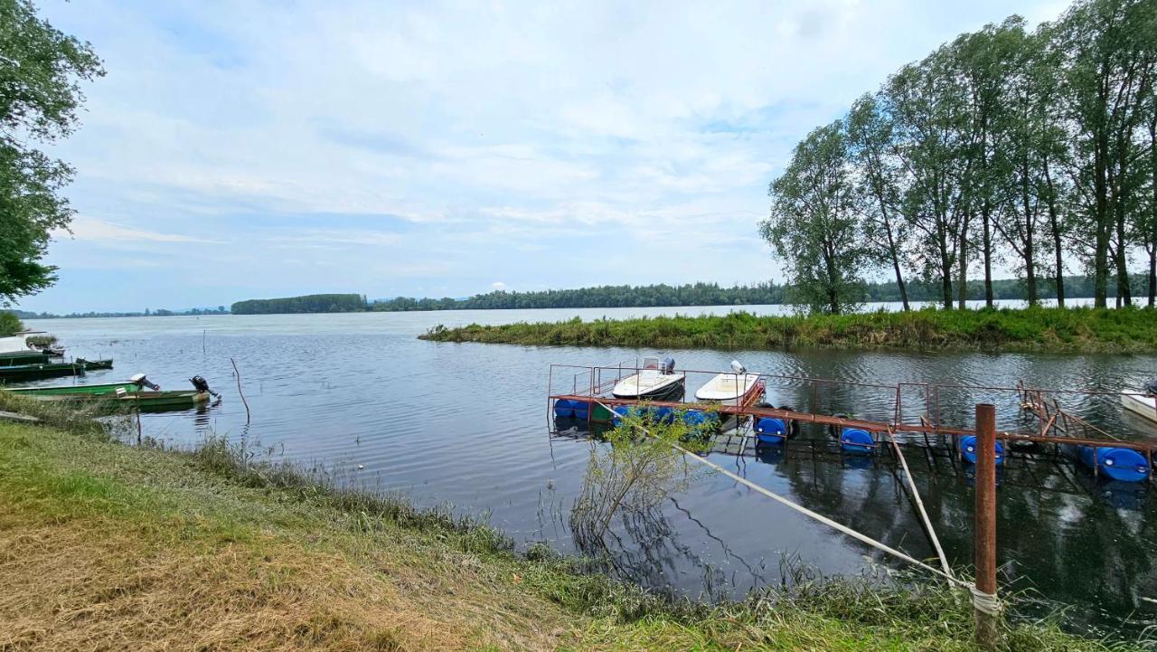 River View - Danube Celarevo Exteriér fotografie