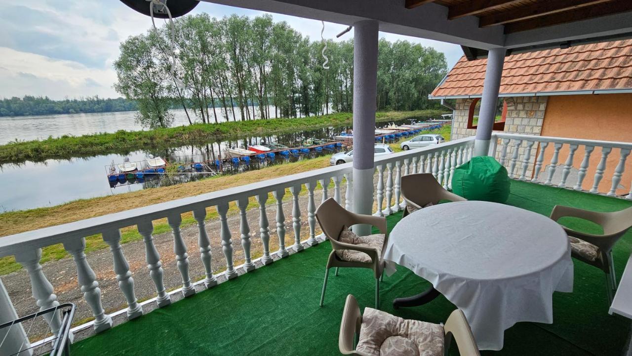 River View - Danube Celarevo Exteriér fotografie