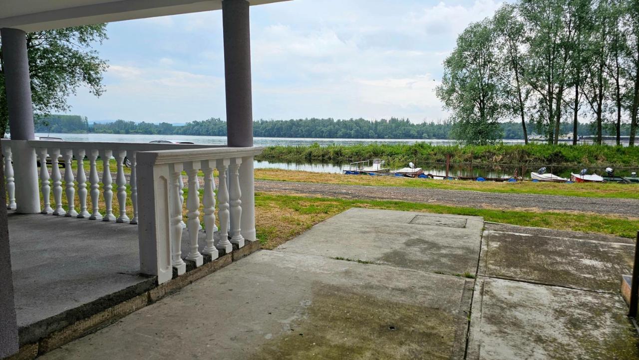 River View - Danube Celarevo Exteriér fotografie